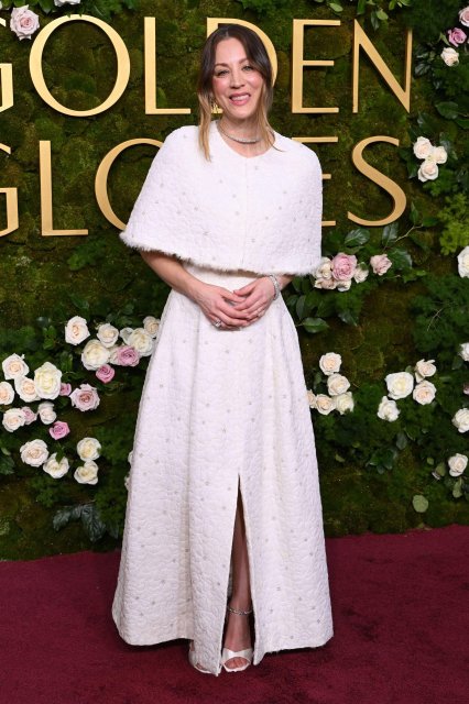kaleycuoco_82ndannualgoldenglobeawards_20250105_005.jpg