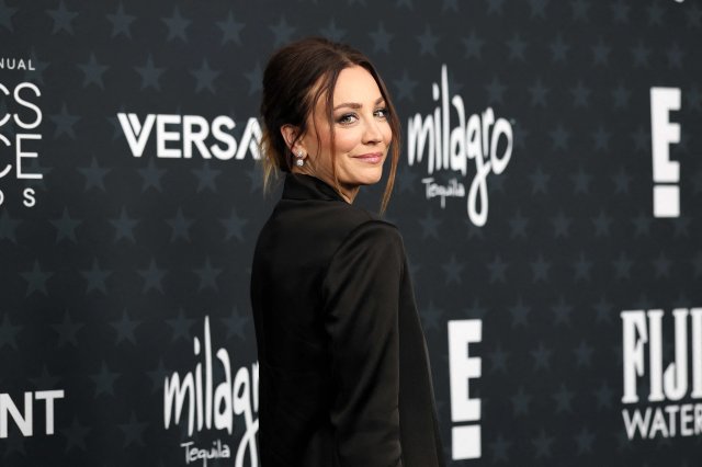 Kaley_Cuoco_31st_Annual_Critics_Choice_Awards_January_4_2026_Arrivals_002.jpg