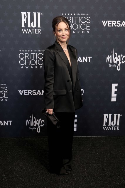 Kaley_Cuoco_31st_Annual_Critics_Choice_Awards_January_4_2026_Arrivals_006.jpg