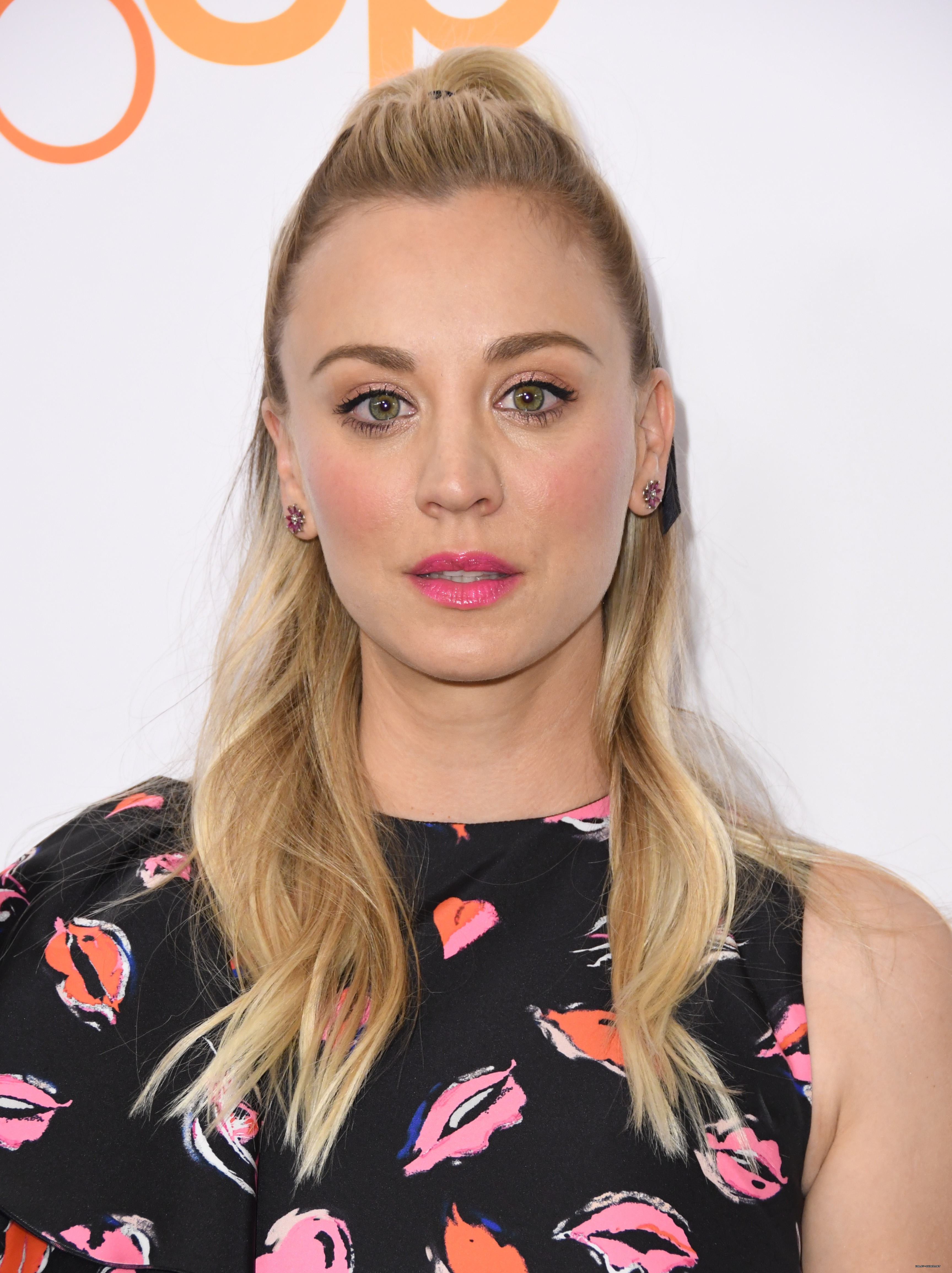 Step Up's 14th Annual Inspiration Awards - 022 - Kaley-Cuoco.net | Your ...